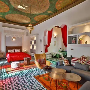 Le Moucharabieh Riad Fez